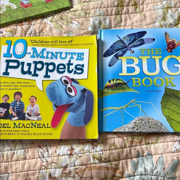 Colorful Kids' Book Set - Engaging Stories - Picture 2 of 5